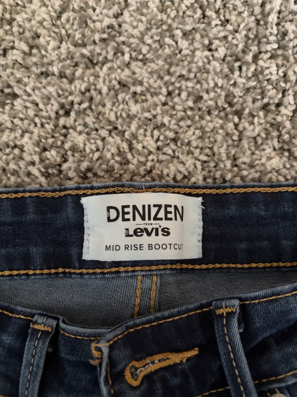 Denizen from Levi's Dark Blue Flare Jeans - Picture 2 of 4
